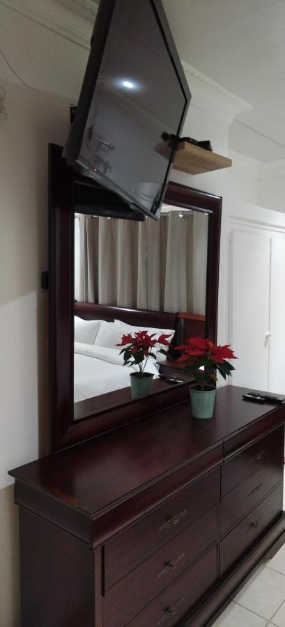 Cheers Guest House Evander Luaran gambar
